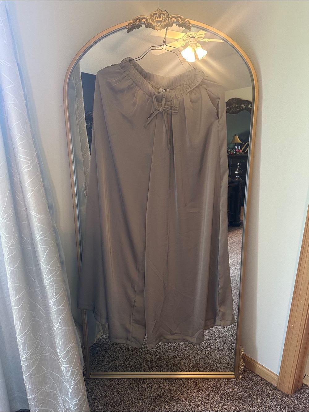 Women pants 👖 Waist Wide-Leg Pants in Taupe